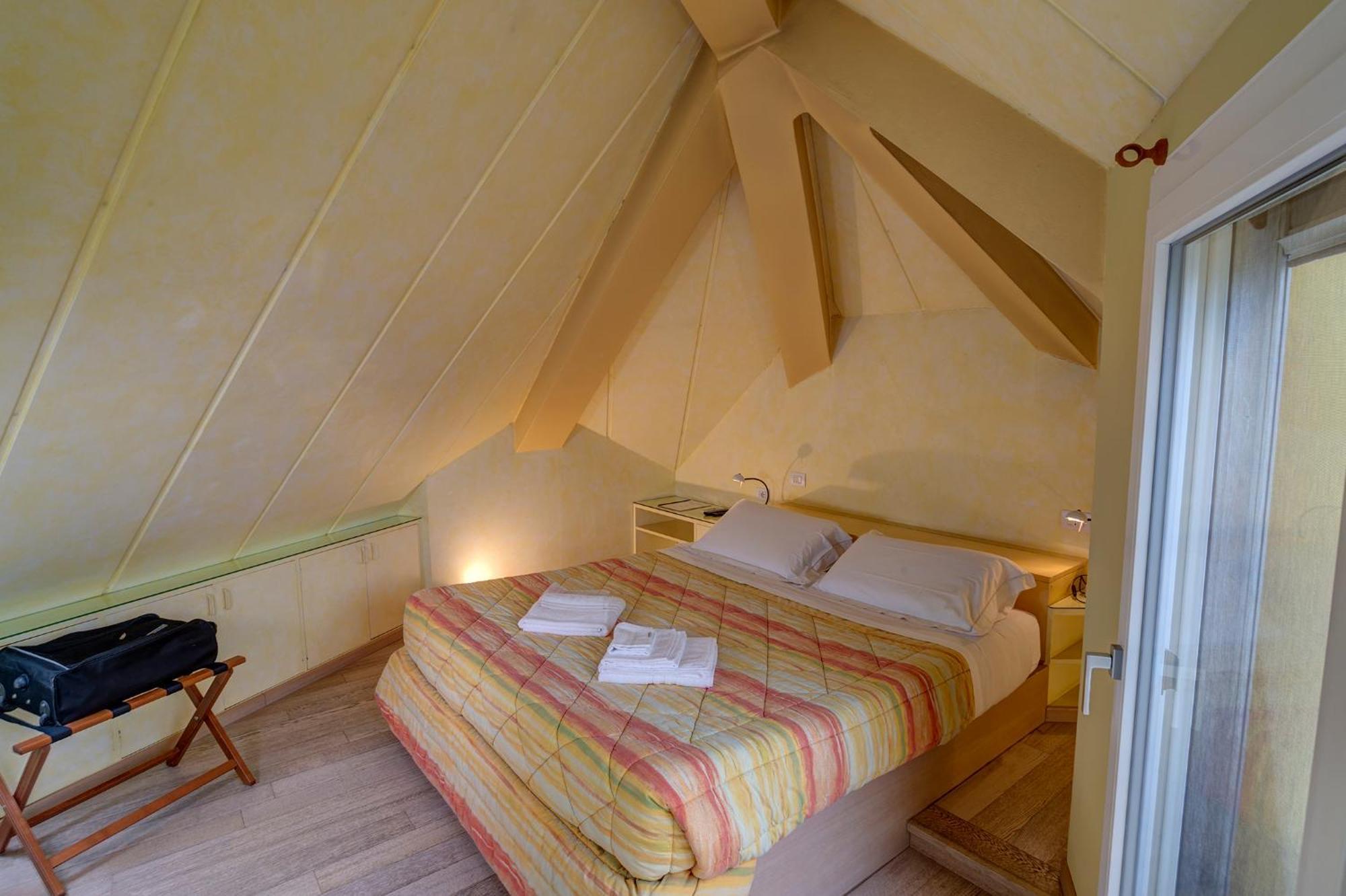Il Colombe B&B Barzanò Eksteriør billede