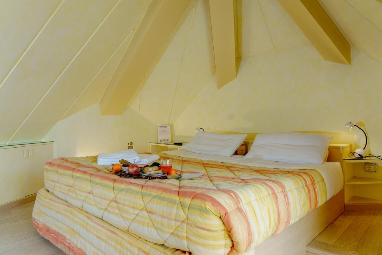 Il Colombe B&B Barzanò Eksteriør billede